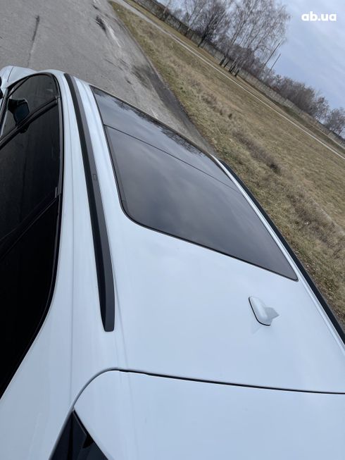 Audi Q7 2018 белый - фото 17