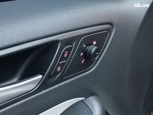 Volkswagen Jetta 2014 бежевый - фото 22