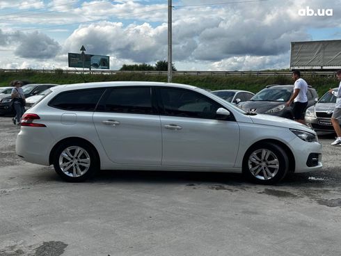 Peugeot 308 2019 белый - фото 12
