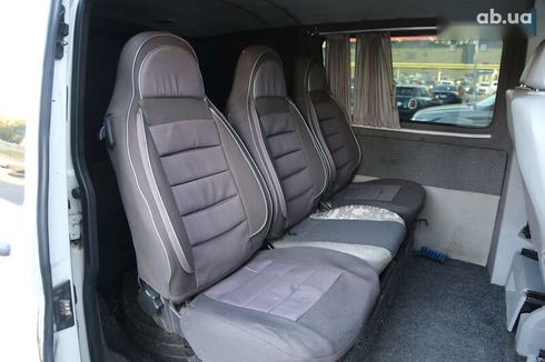 Volkswagen Transporter 2012 - фото 8