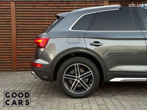 Audi Q5 2020 - фото 15