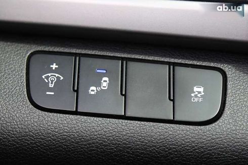 Hyundai Elantra 2016 - фото 20