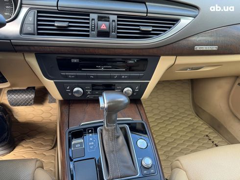 Audi A7 2014 синий - фото 16