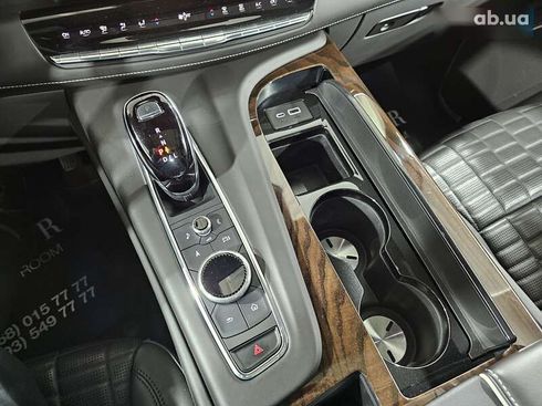Cadillac Escalade 2022 - фото 29