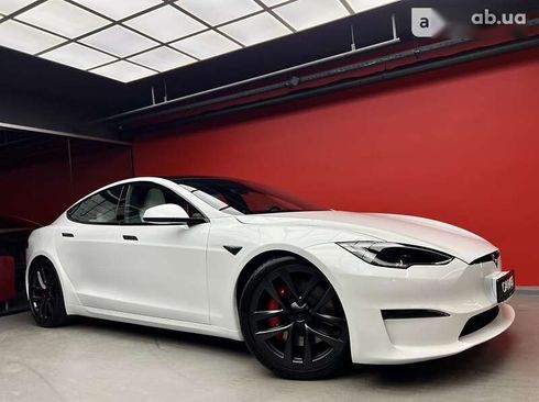 Tesla Model S 2023 - фото 12
