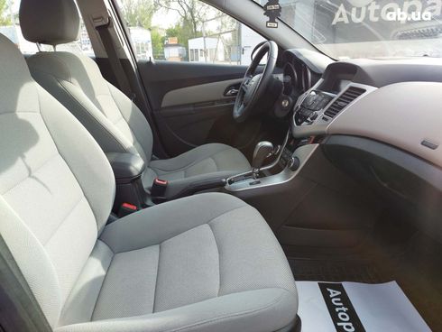 Chevrolet Cruze 2015 серый - фото 16