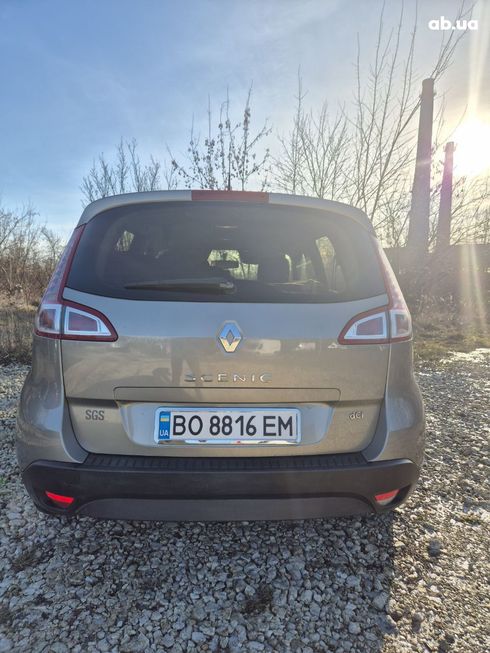 Renault Scenic 2009 бежевый - фото 5