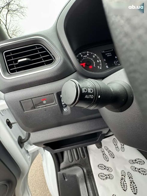 Renault Master 2021 - фото 17