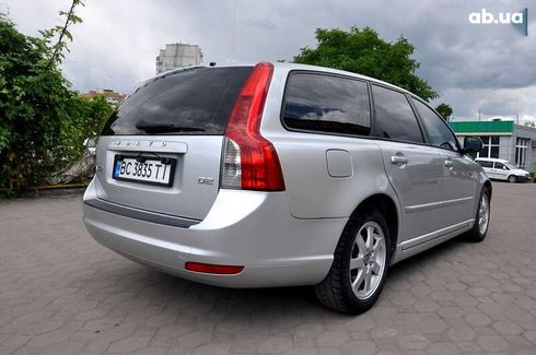 Volvo V50 2010 - фото 7