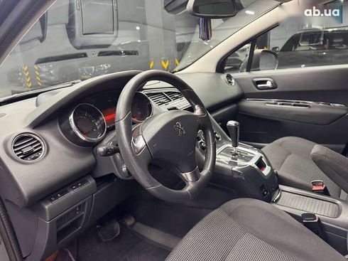 Peugeot 5008 2014 - фото 9