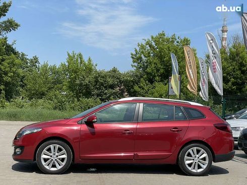 Renault Megane 2012 - фото 12
