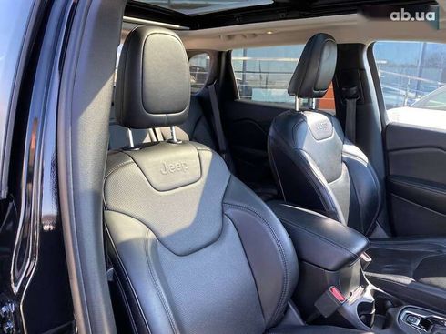 Jeep Cherokee 2018 - фото 28