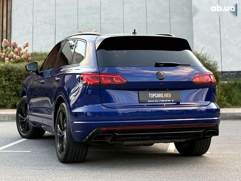 Volkswagen Touareg 2022 - фото 10
