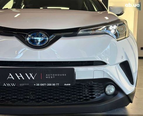 Toyota C-HR 2019 - фото 4