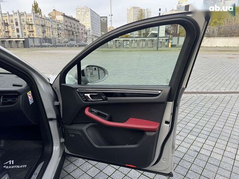Porsche Macan 2024 - фото 26