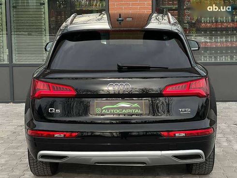 Audi Q5 2018 - фото 14