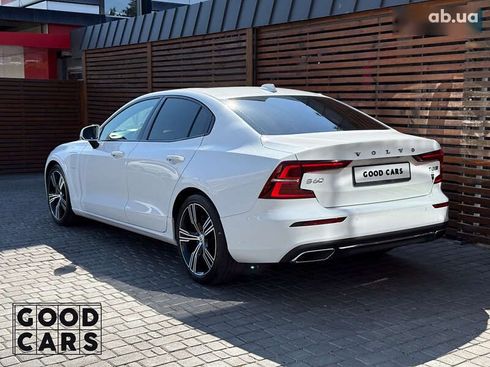 Volvo S60 2020 - фото 5