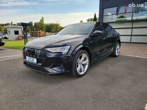 Audi E-Tron 2022 - фото 3