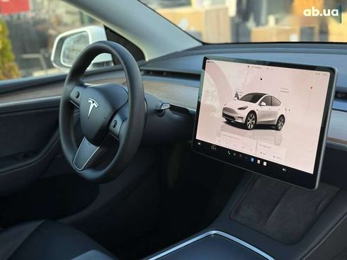 Tesla Model Y 2023 - фото 18