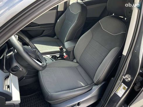 Volkswagen Taos 2023 - фото 18