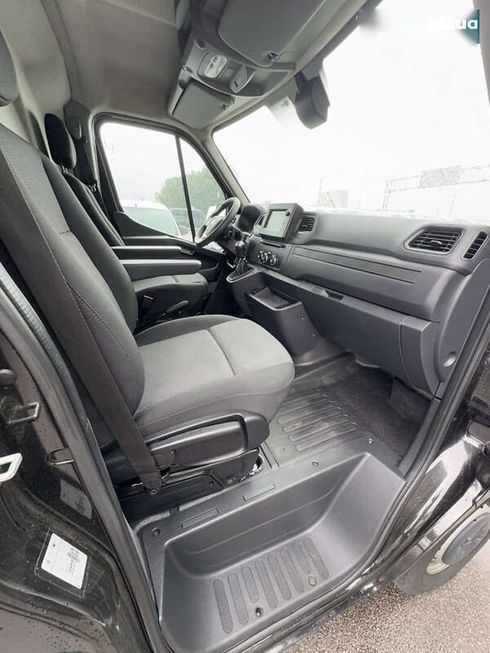 Renault Master 2021 - фото 25