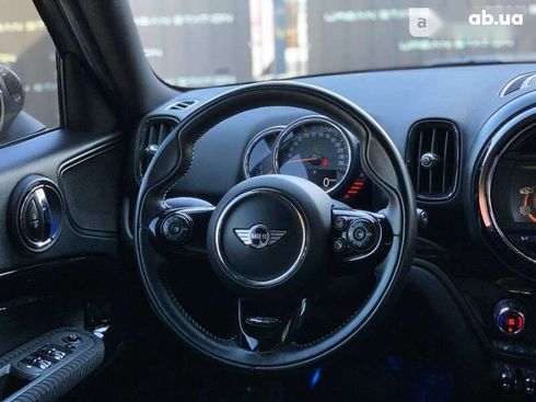 MINI Countryman 2017 - фото 21