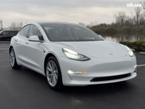 Tesla Model 3 2018 белый - фото 2