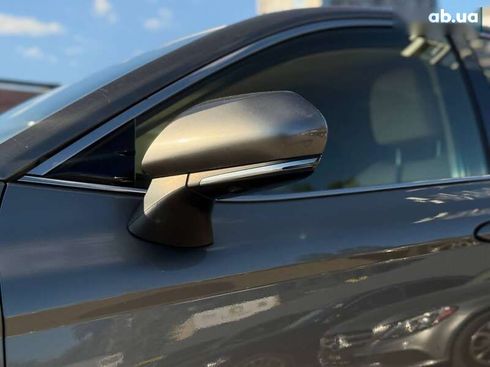 Toyota Camry 2021 - фото 8