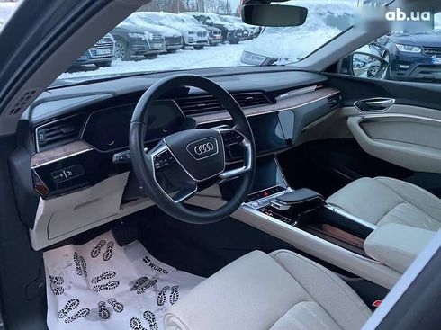 Audi E-Tron 2019 - фото 11