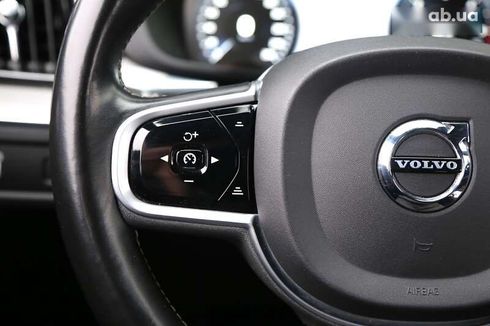 Volvo XC60 2019 - фото 23