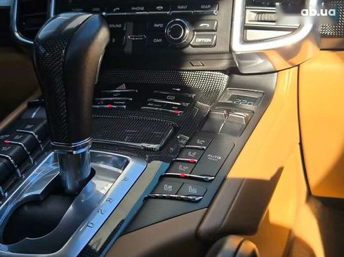 Porsche Cayenne 2010 - фото 20
