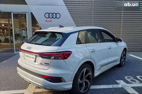 Audi Q4 e-tron 2023 - фото 3