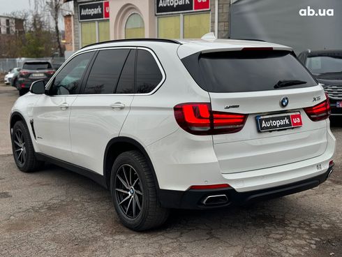 BMW X5 2016 белый - фото 10