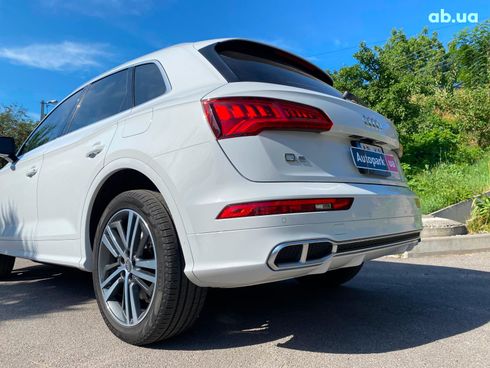 Audi Q5 2020 белый - фото 9