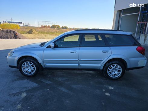 Subaru Legacy Outback 2005 серый - фото 9