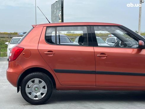 Skoda Fabia 2007 оранжевый - фото 6