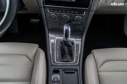 Volkswagen e-Golf 2018 - фото 15