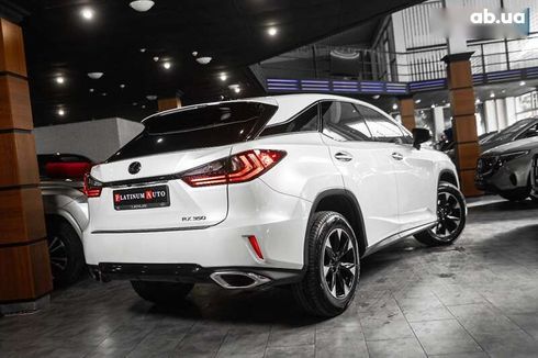 Lexus RX 2016 - фото 11