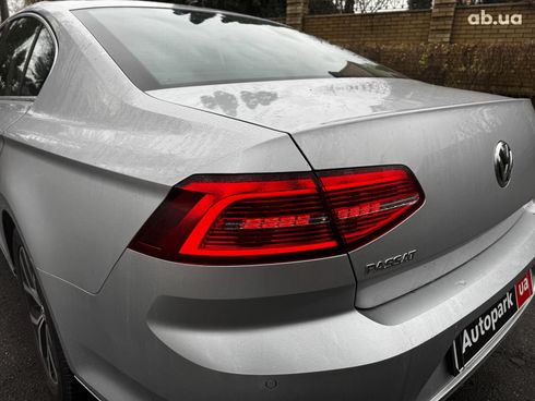 Volkswagen Passat 2018 серый - фото 19