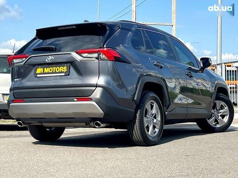 Toyota RAV4 2022 - фото 4