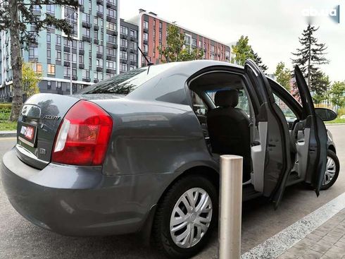 Hyundai Accent 2008 - фото 18