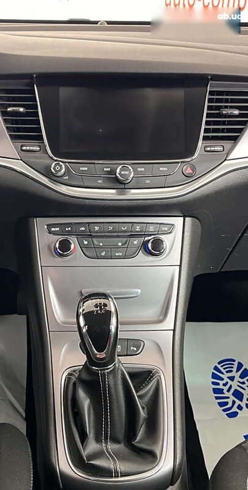 Opel Astra 2016 - фото 18