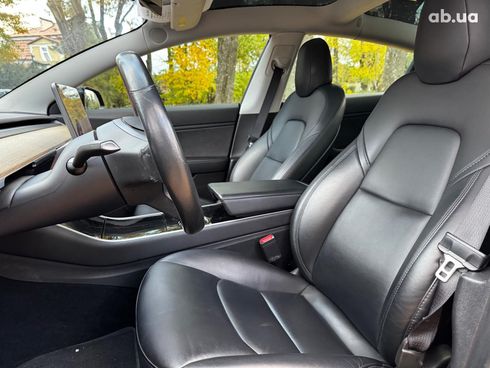 Tesla Model 3 2019 черный - фото 14