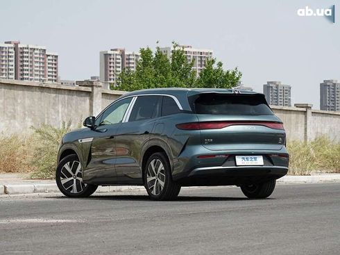 BYD Tang 2025 - фото 7