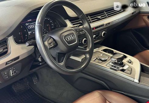 Audi Q7 2017 - фото 18