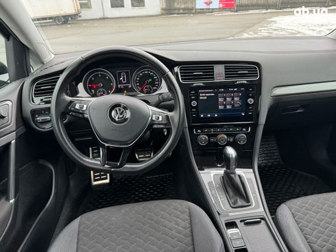 Volkswagen Golf 2018 черный - фото 21