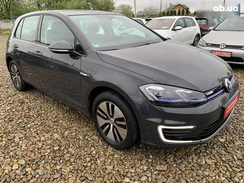 Volkswagen e-Golf 2020 - фото 9