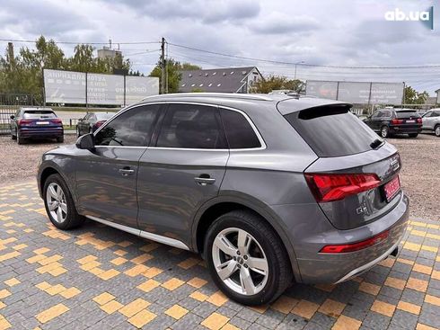 Audi Q5 2018 - фото 11