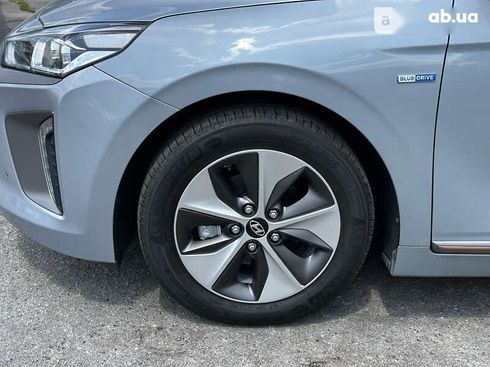 Hyundai Ioniq 2017 - фото 18