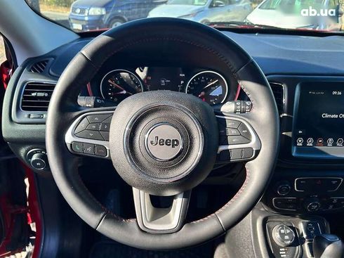 Jeep Compass 2017 - фото 18